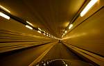 F51T2552-tunnel.JPG